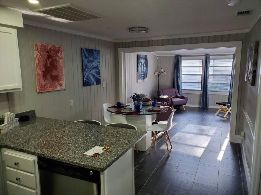 Beautiful Cottage Near Lake Louisa & Mins From Disney, Vehicle Rental Available Clermont Exterior photo