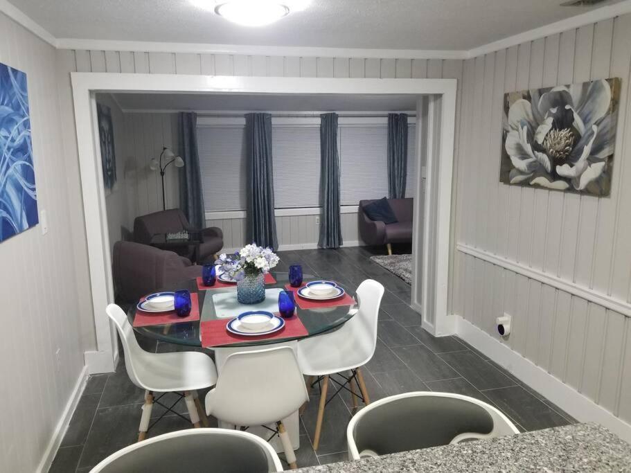 Beautiful Cottage Near Lake Louisa & Mins From Disney, Vehicle Rental Available Clermont Exterior photo